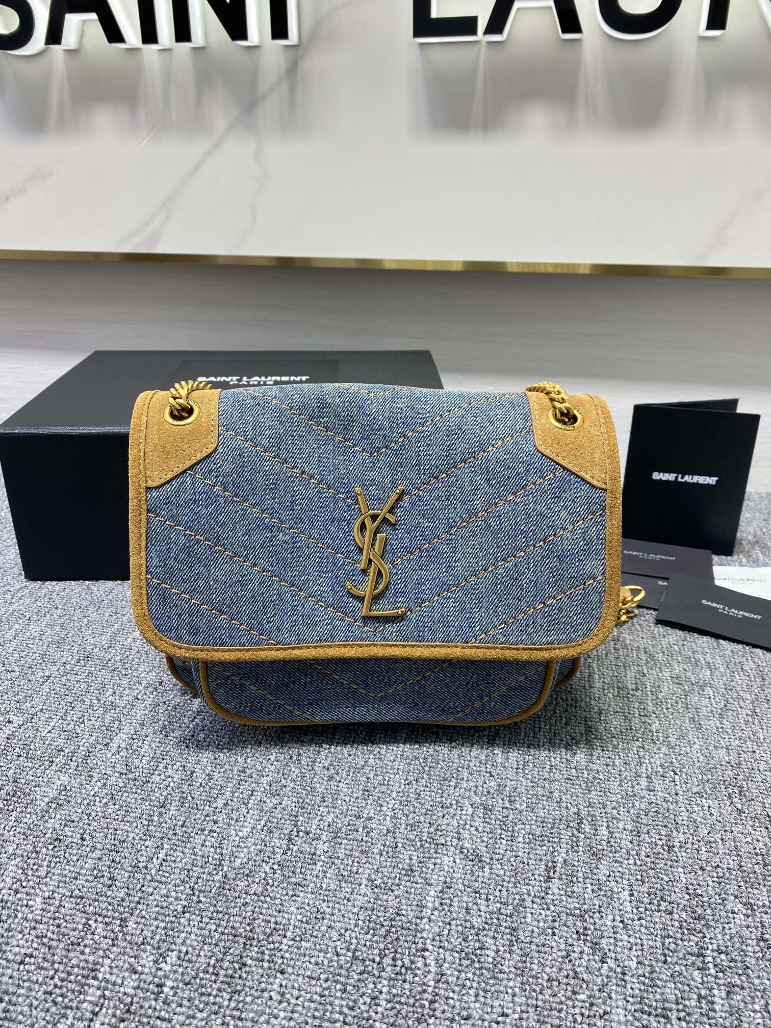YSL Top Bag 24x20x11cm
